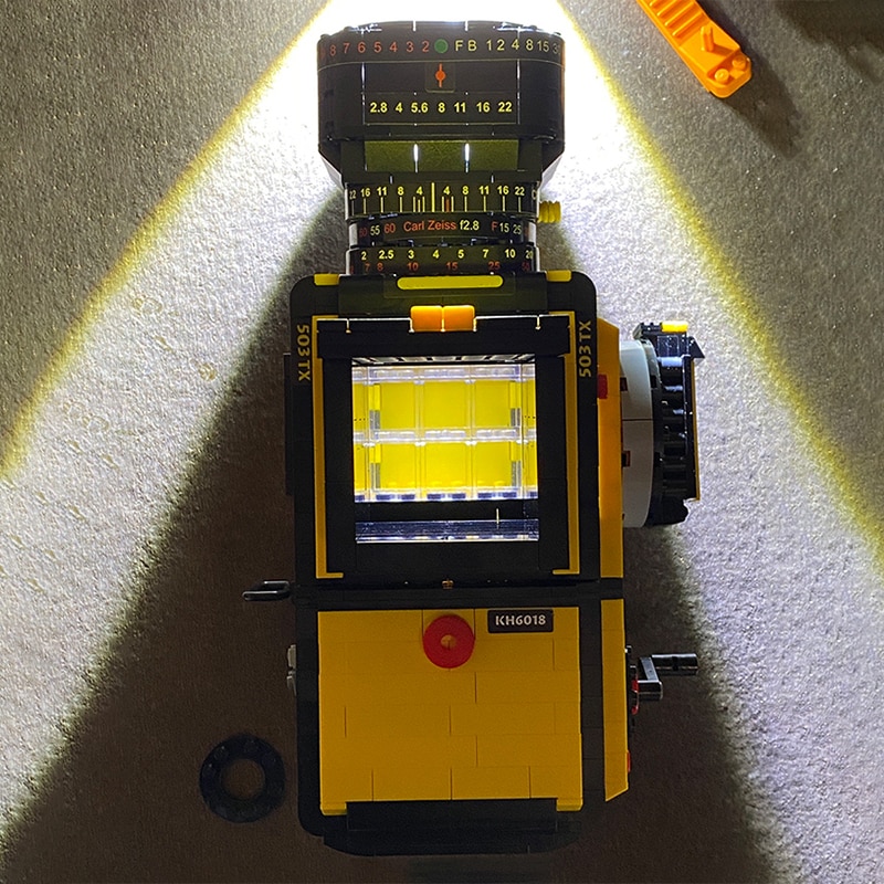 Lin 00848 Yellow Advanced Digital SLR Camera