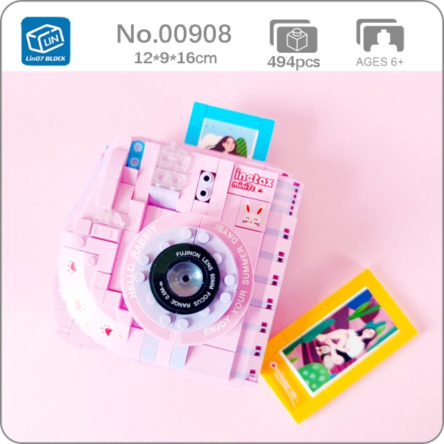 Lin 00884-00909 Camera