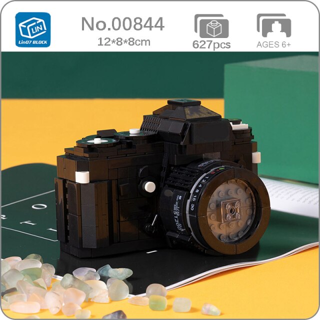 Lin 00884-00909 Camera