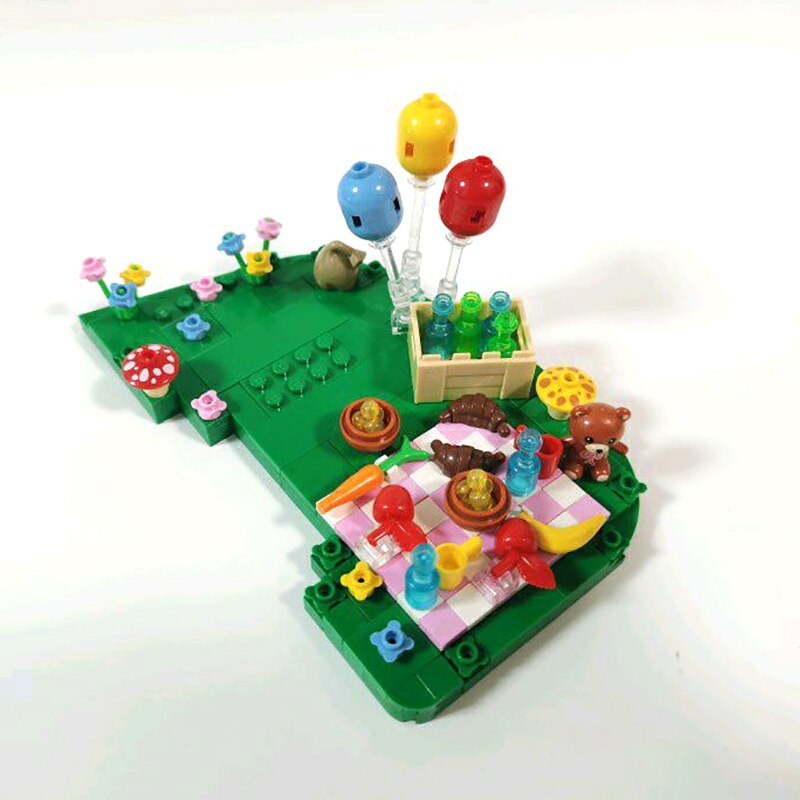 LOZ 1665 Bear Picnic LOZ 1665 Bear Picnic