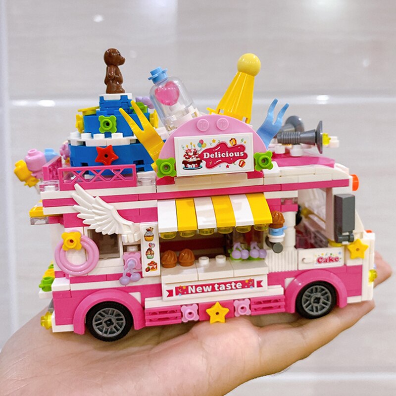 Lezi 00889 Food Truck with Birthday Cake and Bear