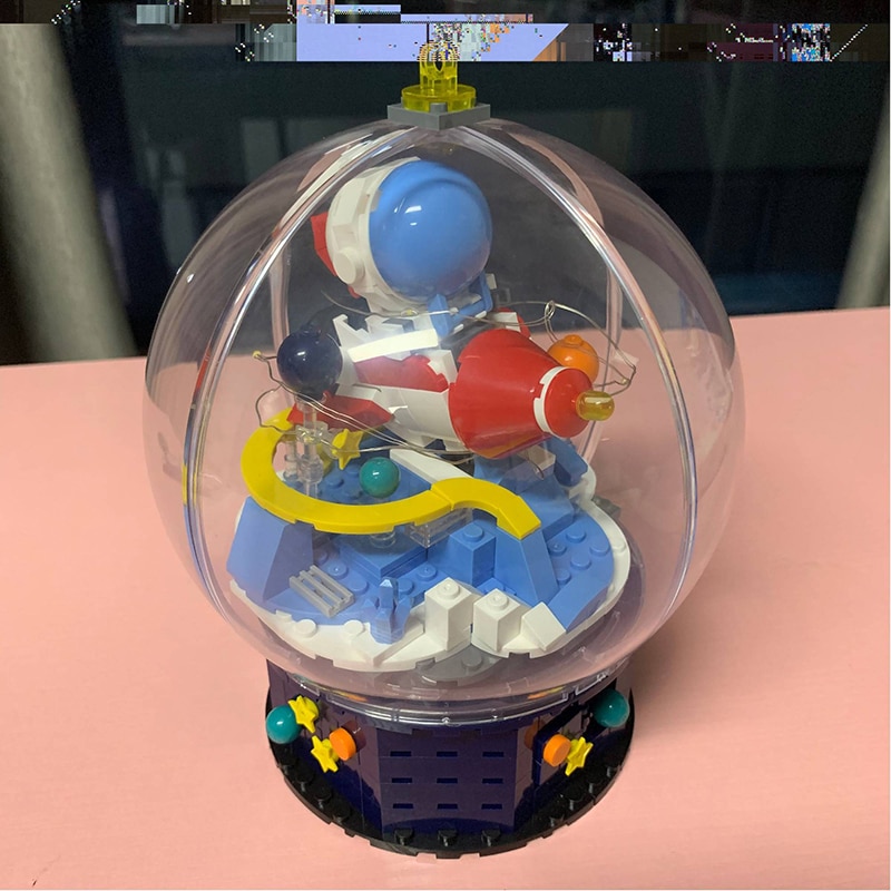 Hsanhe D001-3 Astronaut Flying Plane in Crystal Ball with LED Light Hsanhe D001-3 Astronaut Flying Plane in Crystal Ball with LED Light