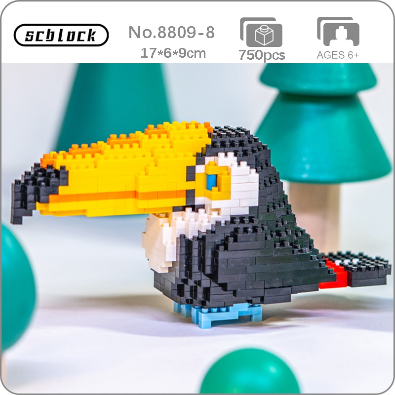 SC 8809-8 Animal World Yellow Toucan Fly Bird Parrot 3D