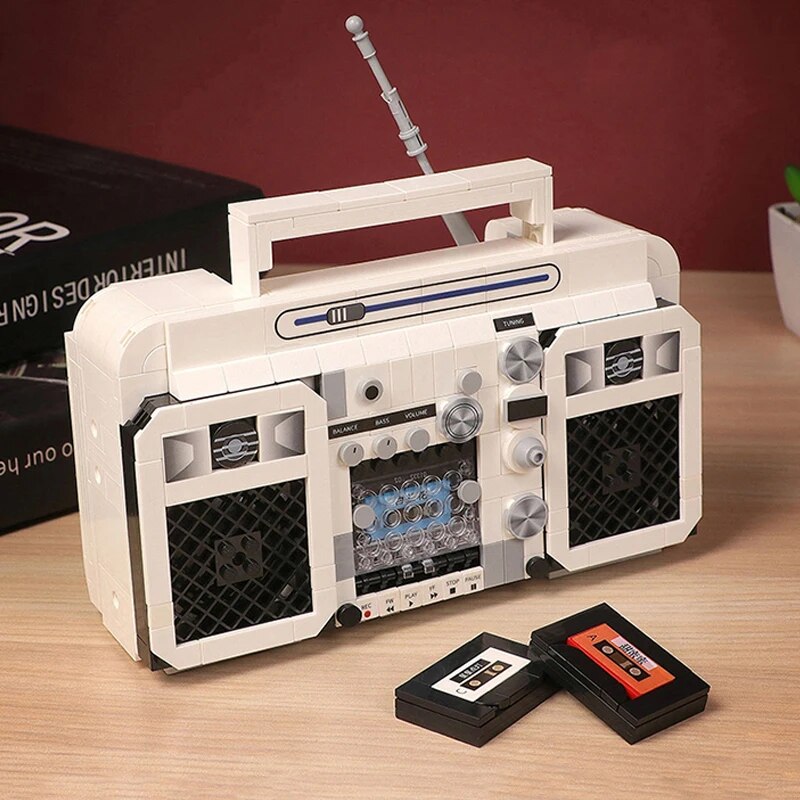 Lezi 00938 Retro Classic Antenna Radio Tape Player Music Recorder Machine