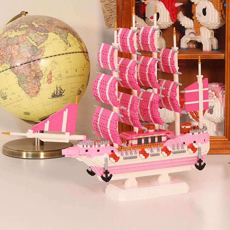 Moyu 97001 Pink Love Sailboat Pirate Ship Boat I Love U Moyu 97001 Pink Love Sailboat Pirate Ship Boat I Love U